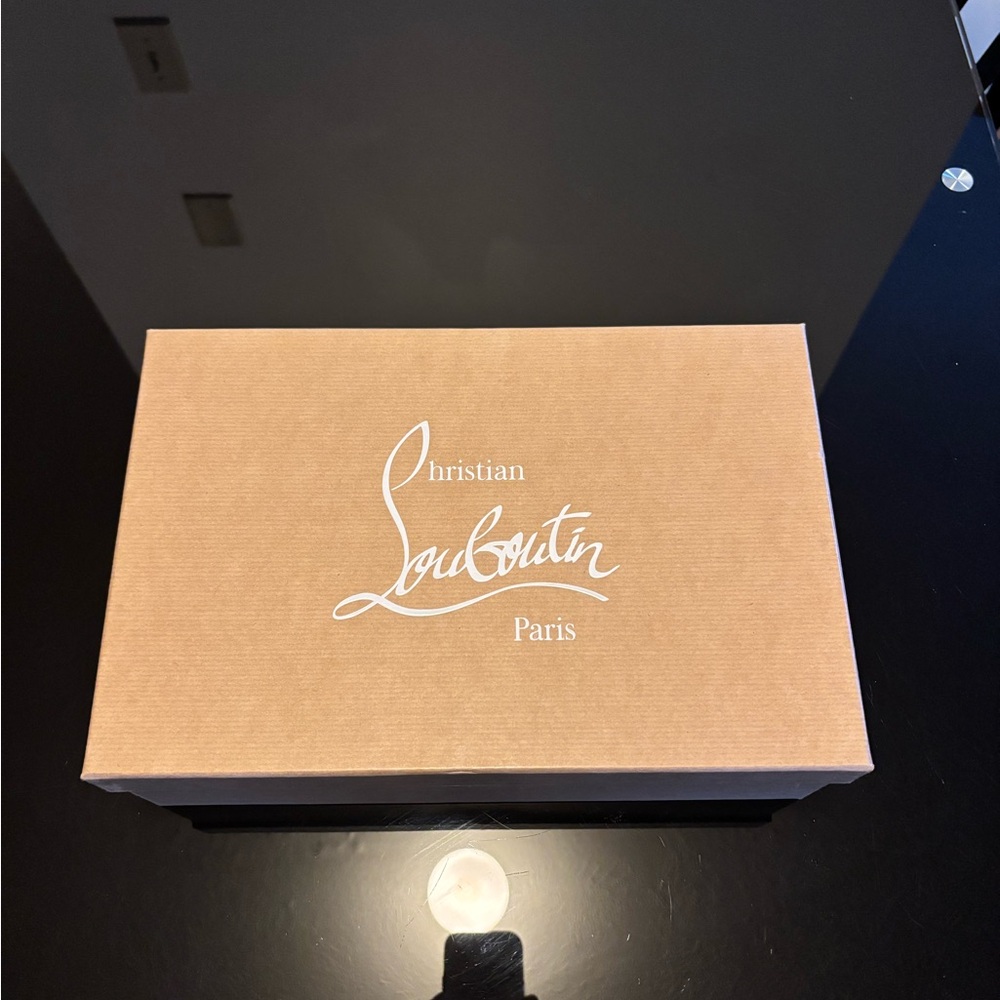 Christian Louboutin So KateBlack Patent Pointed Toe Pumps - Picture 2 of 9